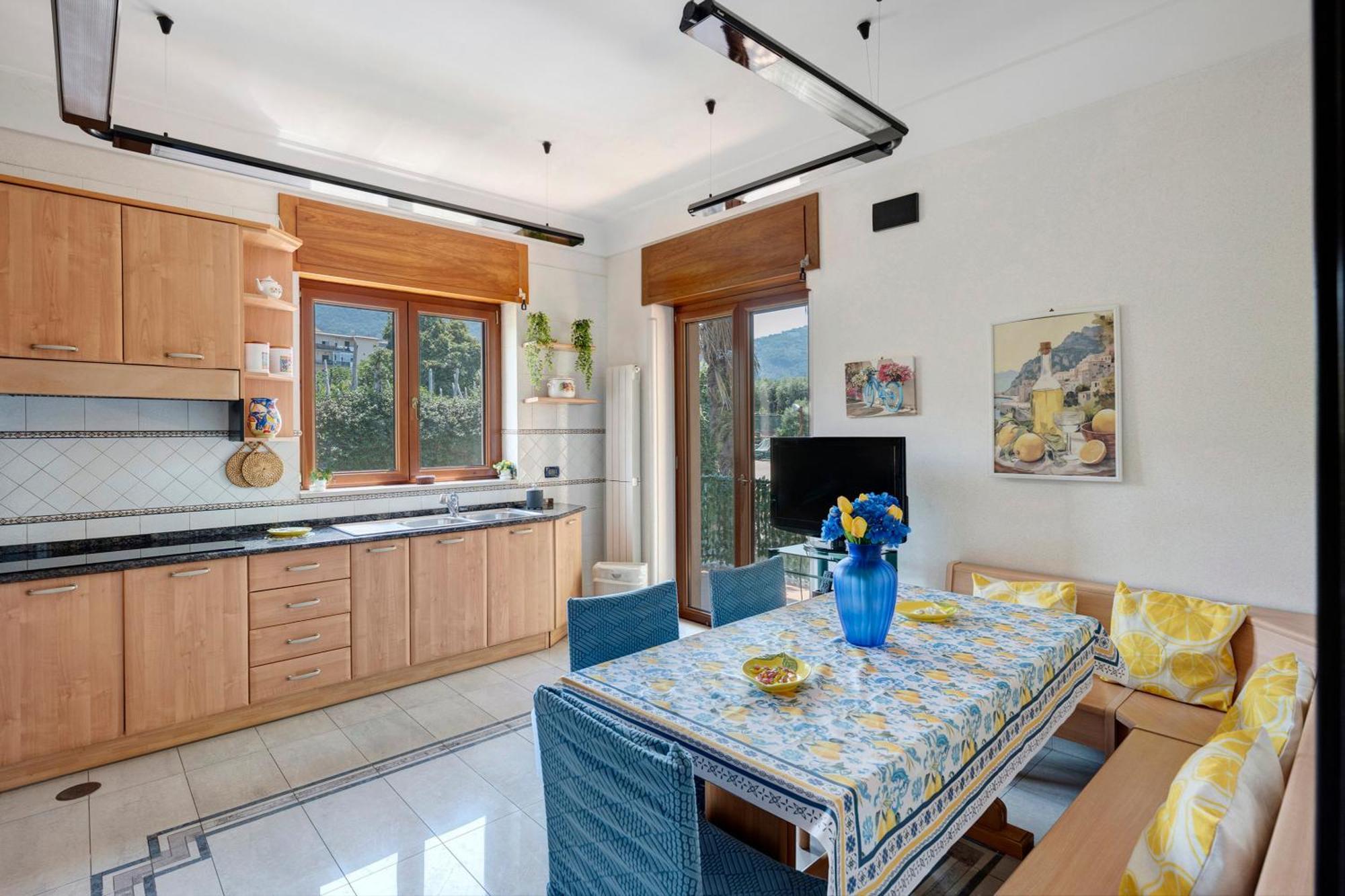 And Center House * Sorrente